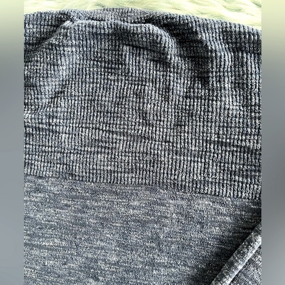 Armani Exchange, Heathered Blue Sweater, Size Large - Picture 8 of 11